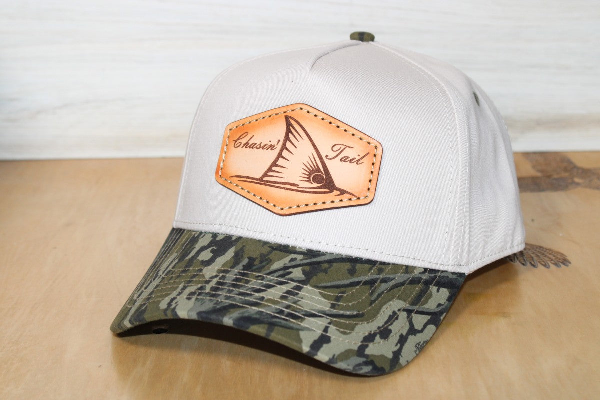 Old School Bottomland Camo Two-Tone Chaisin' Tail Hat